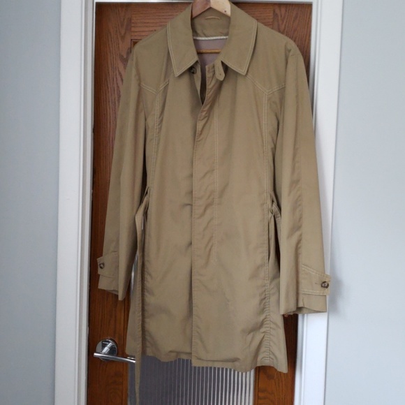 van heusen rain jacket